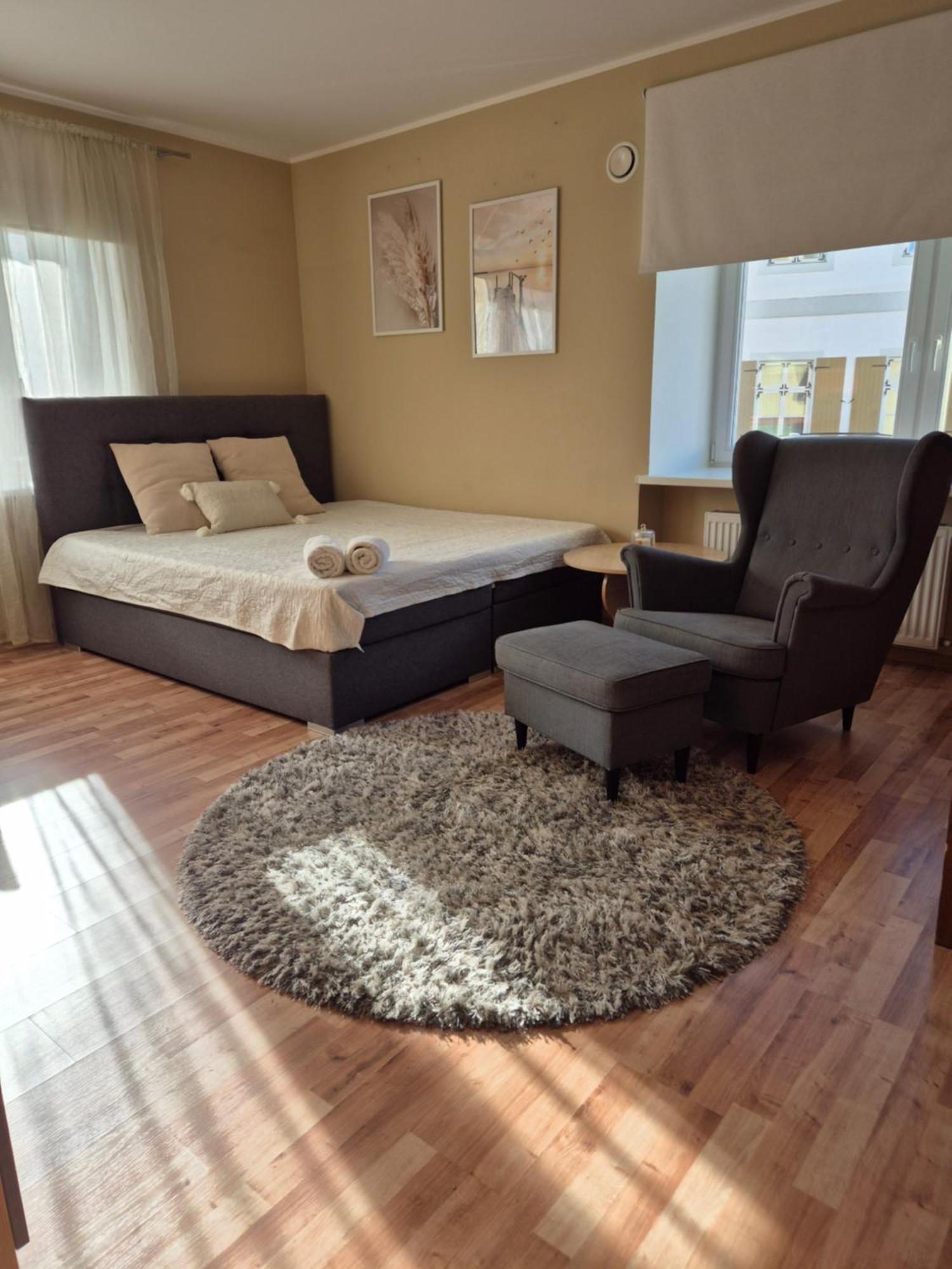 Klara Apartment Tartu Bagian luar foto