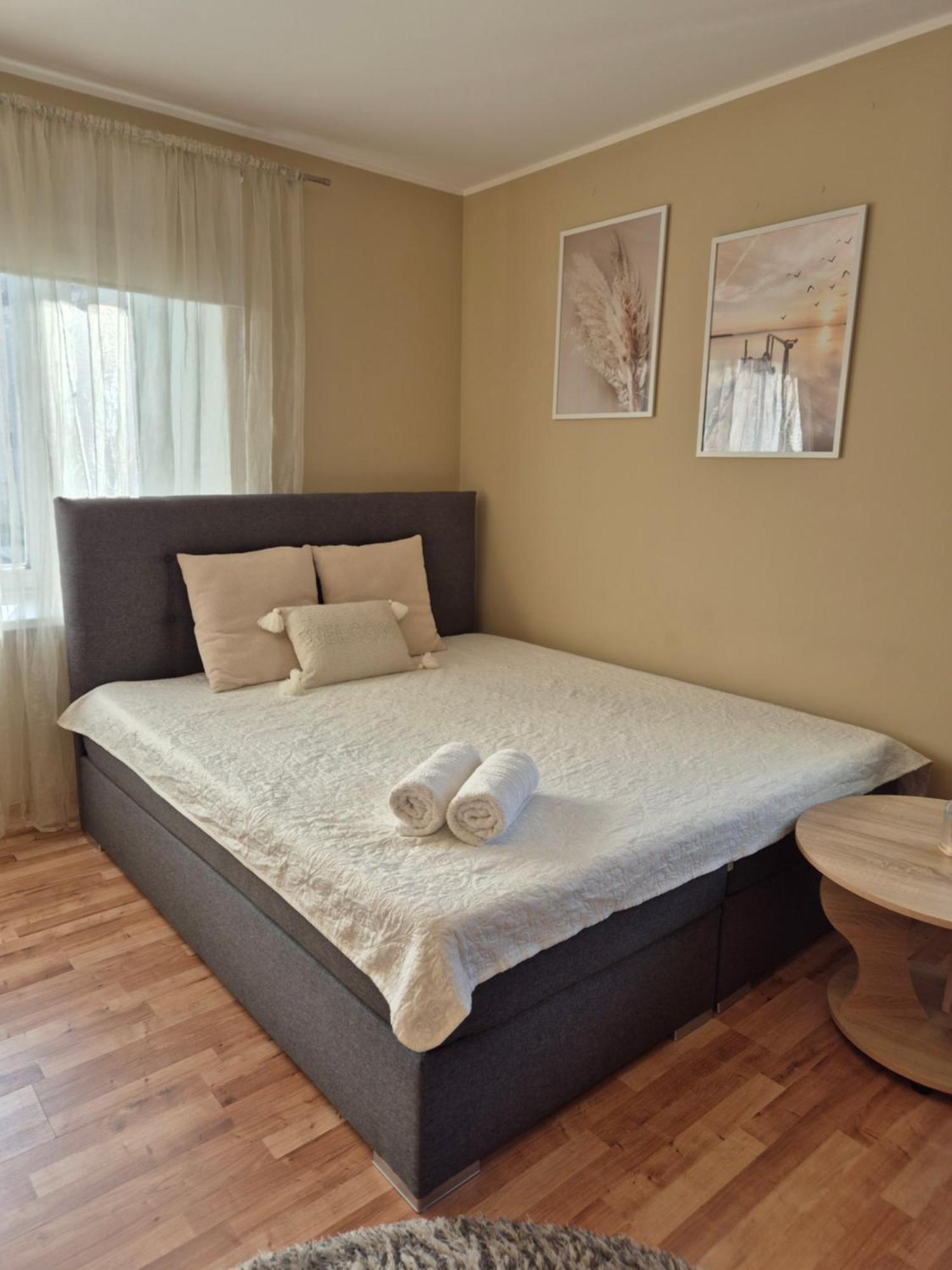 Klara Apartment Tartu Bagian luar foto